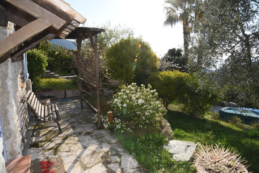 Le Mas De L'Aighetta Bed & Breakfast Eze Exterior photo